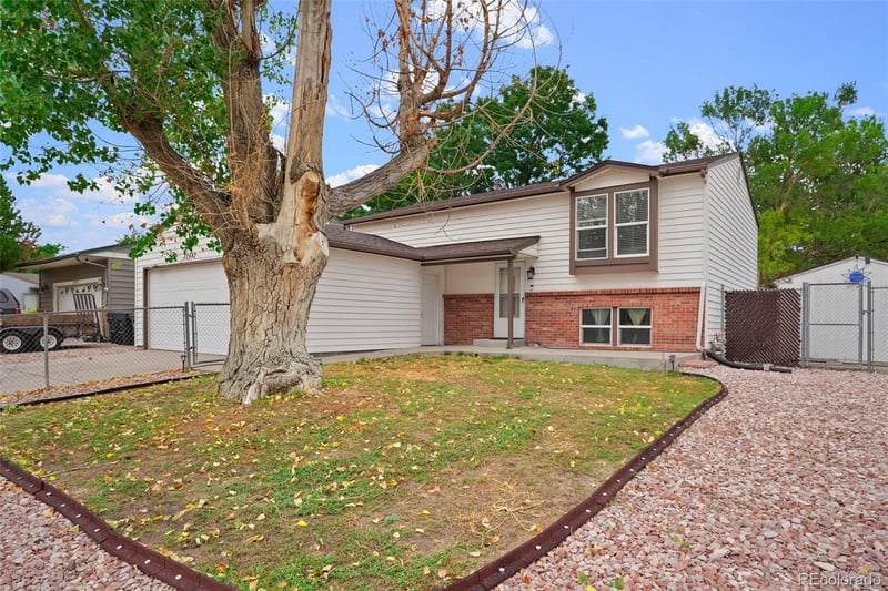12442 Bellaire Dr, Thornton, CO 80241