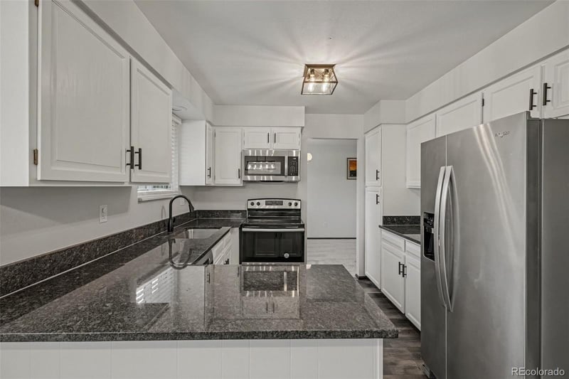 6556 S Brentwood Way, Littleton, CO 80123