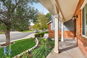 19951 E Red Fox Ln, Centennial, CO 80015