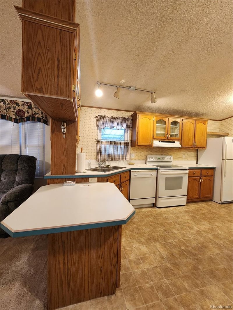 831 17th Ave Lot 34, Longmont, CO 80501