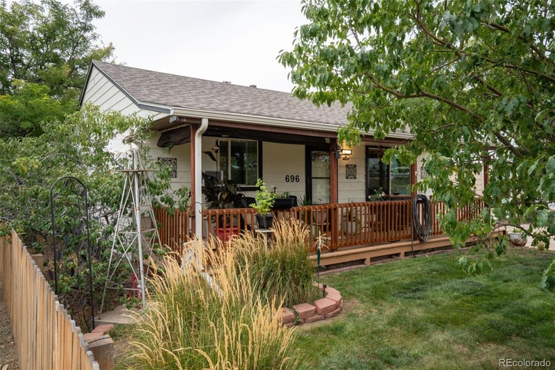 696 Fulton Ave, Brighton, CO 80601