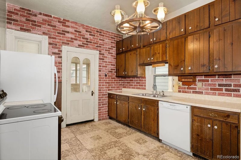 1613 Colorado Blvd, Idaho Springs, CO 80452