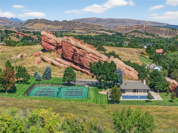 3 Marsh Hawk Ln, Littleton, CO 80127