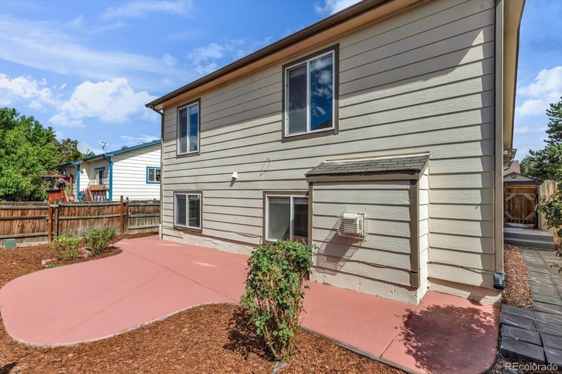 10041 Raritan Way, Thornton, CO 80260