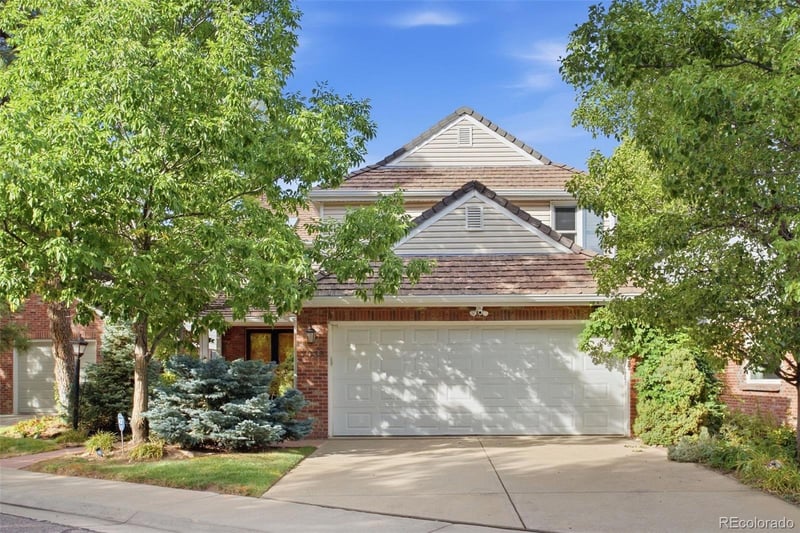 7039 S Locust Pl, Centennial, CO 80112