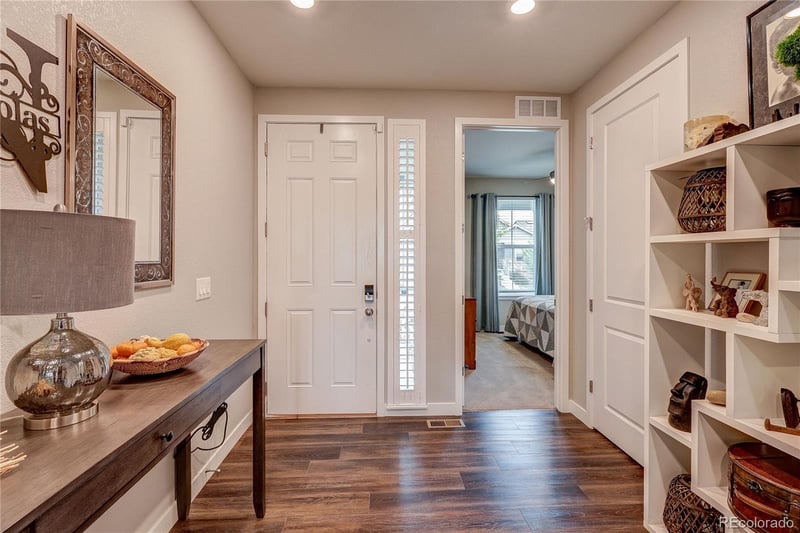 8890 S Ukraine Ct, Aurora, CO 80016
