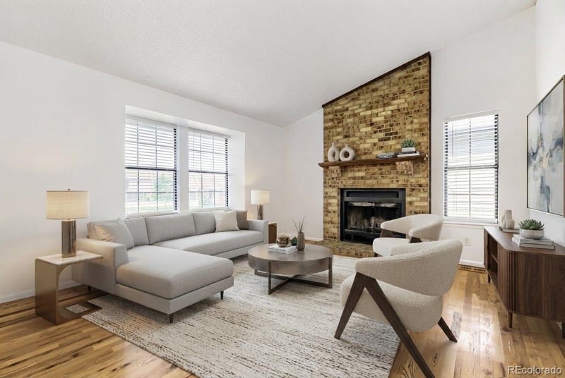 9038 Woodland Dr, Highlands Ranch, CO 80126