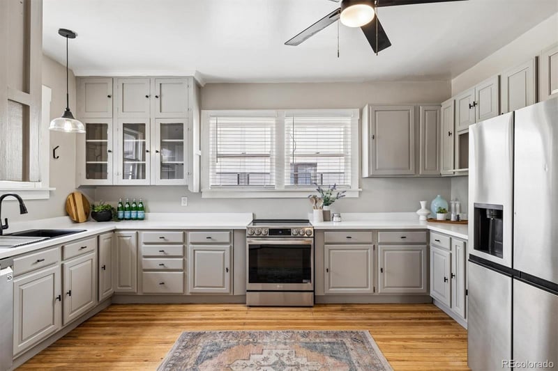 2984 S Delaware St, Englewood, CO 80110