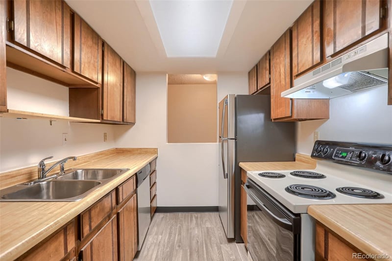 7825 Barbara Ann Dr #G, Arvada, CO 80004
