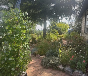 680 Bronco Rd, Denver, CO 80221