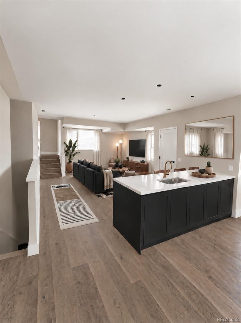 2832 W 44th Ave #201, Denver, CO 80211
