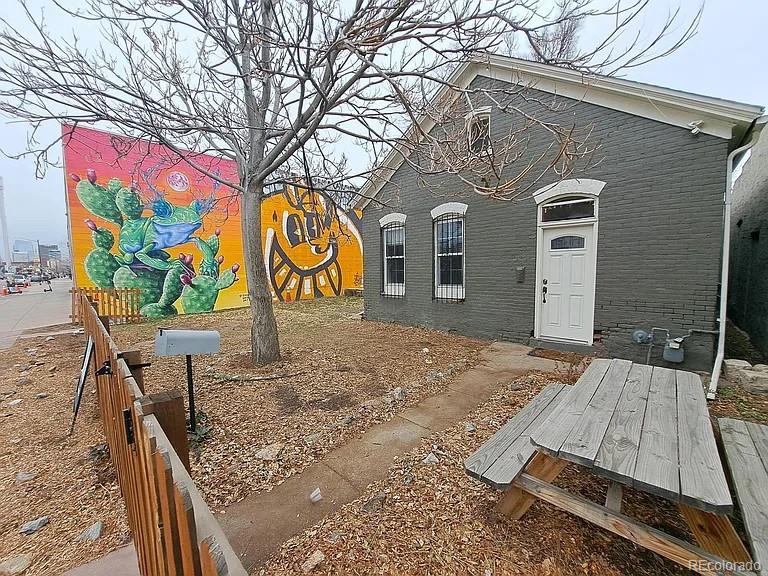 3139 Larimer St, Denver, CO 80205