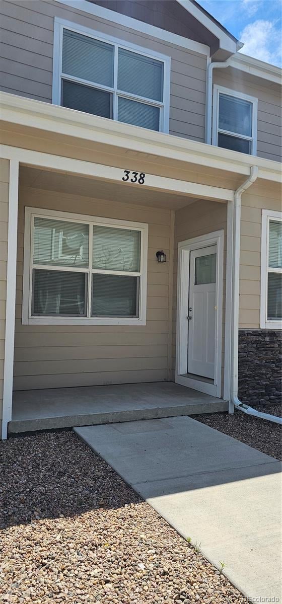 338 S 4th Ct, Deer Trail, CO 80105