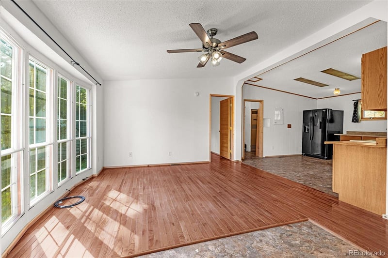 22 Silver Trl, Florissant, CO 80816
