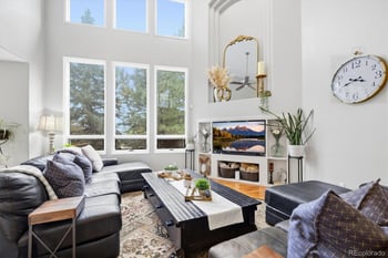 10 Antler Ct, Littleton, CO 80127