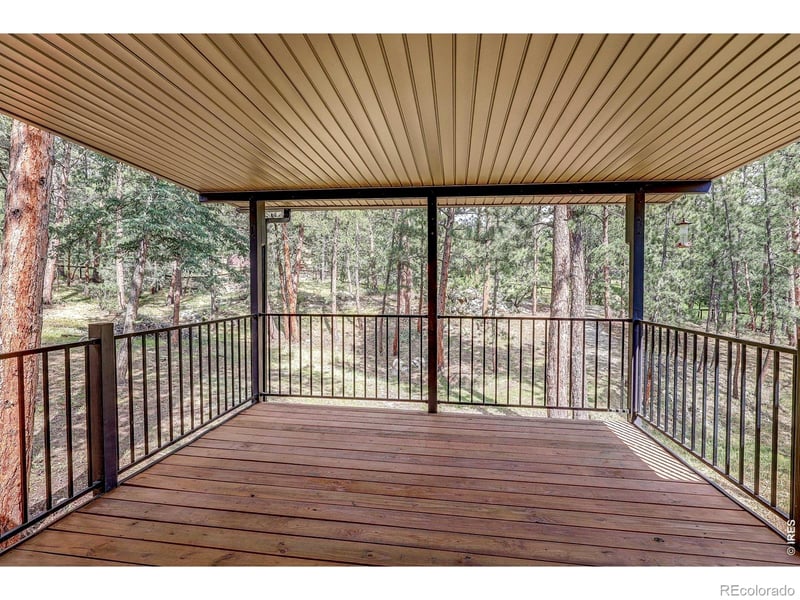 166 Cherokee Rd, Lyons, CO 80540