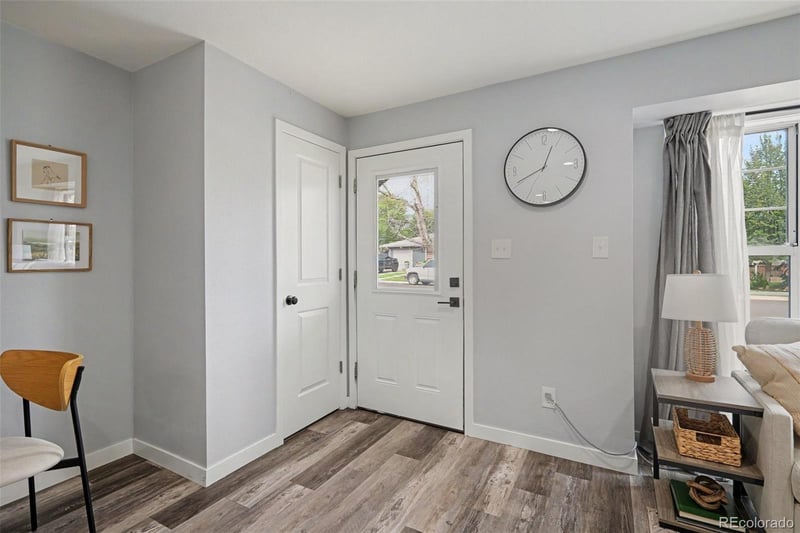 6770 S Clermont St, Centennial, CO 80122