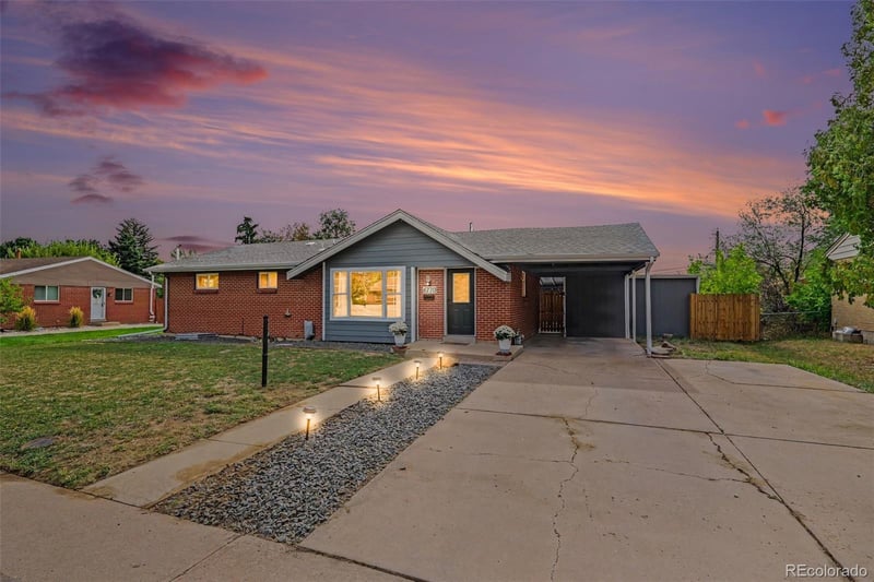 6770 S Clermont St, Centennial, CO 80122