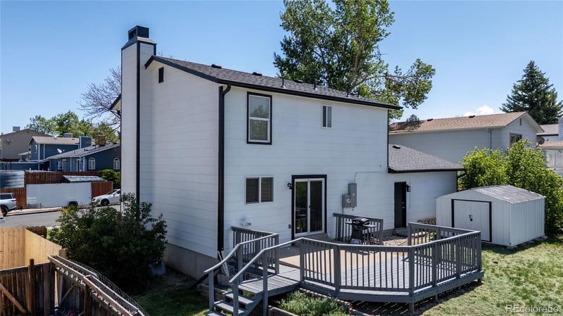 16562 E Louisiana Dr, Aurora, CO 80017