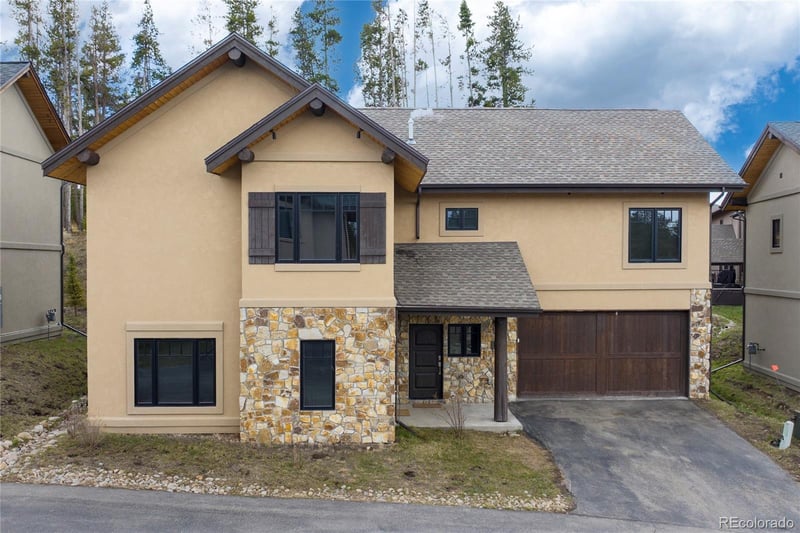 210 Quill Ct, Fraser, CO 80442
