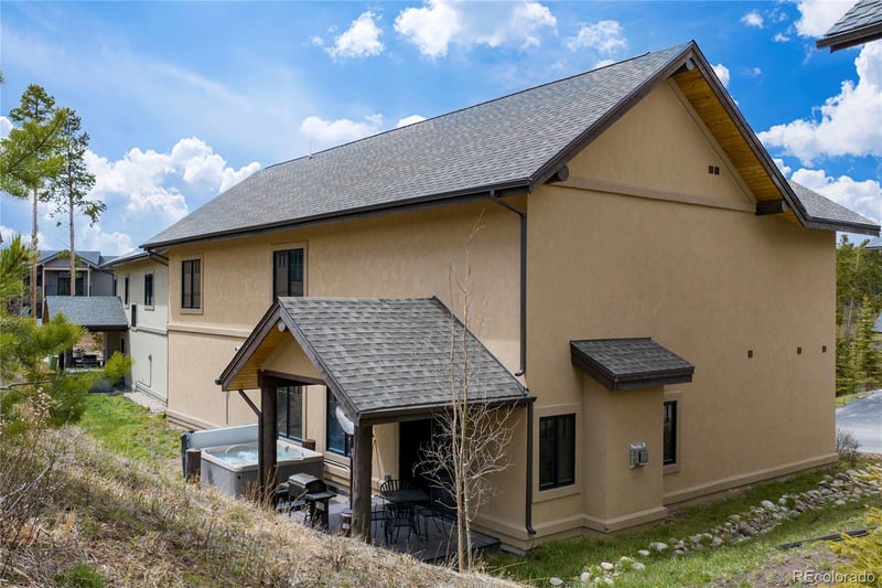 210 Quill Ct, Fraser, CO 80442