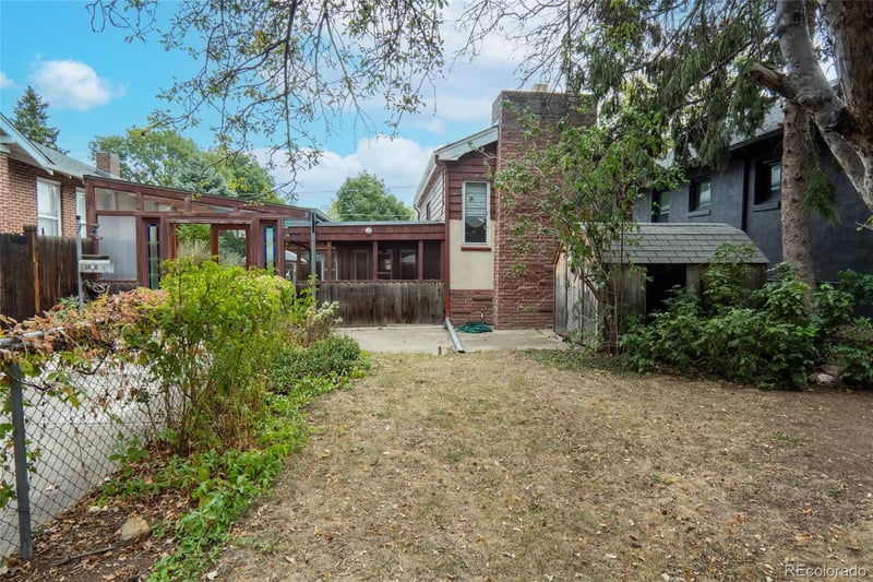1040 Cook St, Denver, CO 80206
