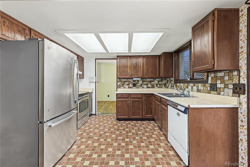 19391 E Eldorado Dr, Aurora, CO 80013