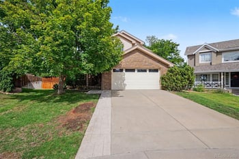 10374 Blossom Ct, Parker, CO 80134