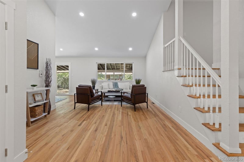 361 Ursula St, Aurora, CO 80011