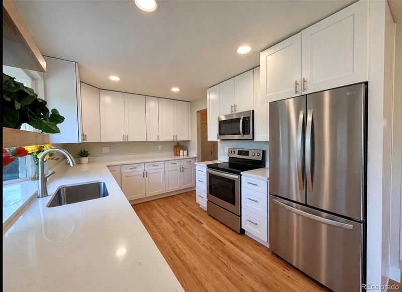 1586 S Dover Ct, Lakewood, CO 80232