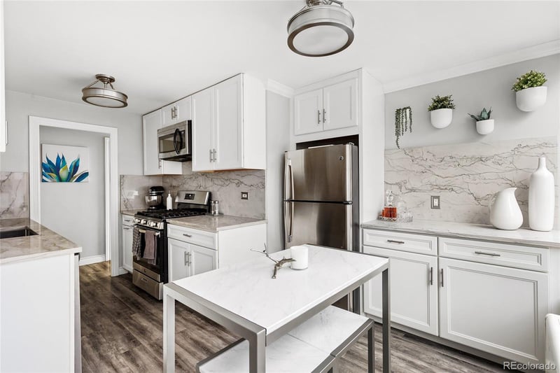 789 N Clarkson St #605, Denver, CO 80218
