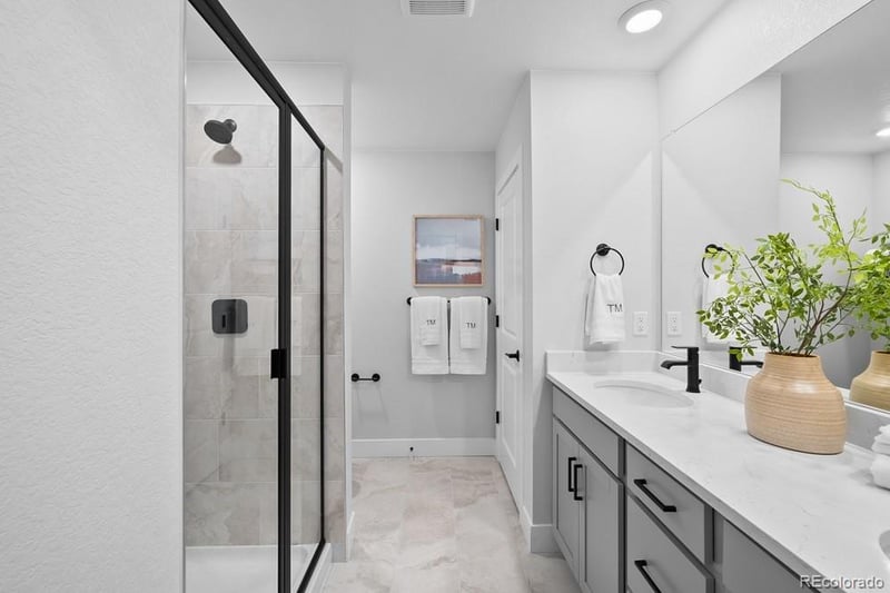 9022 Quartz Ct, Arvada, CO 80007
