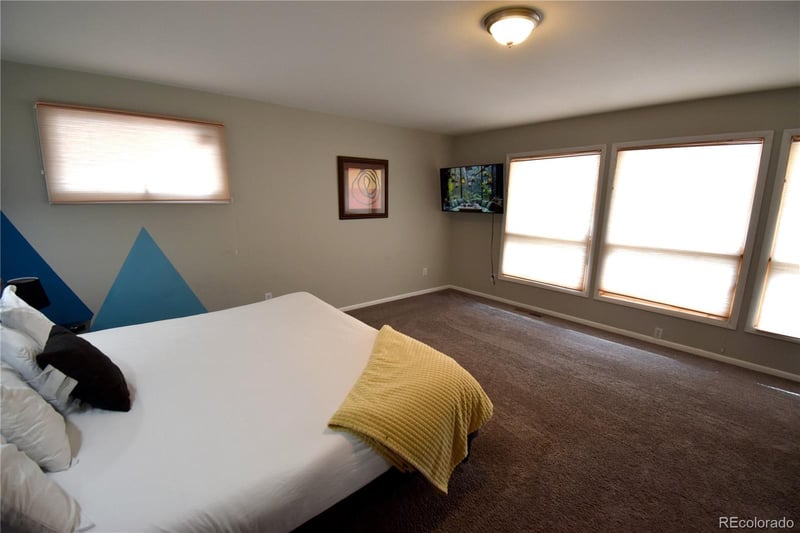 951 S Fulton St, Aurora, CO 80247