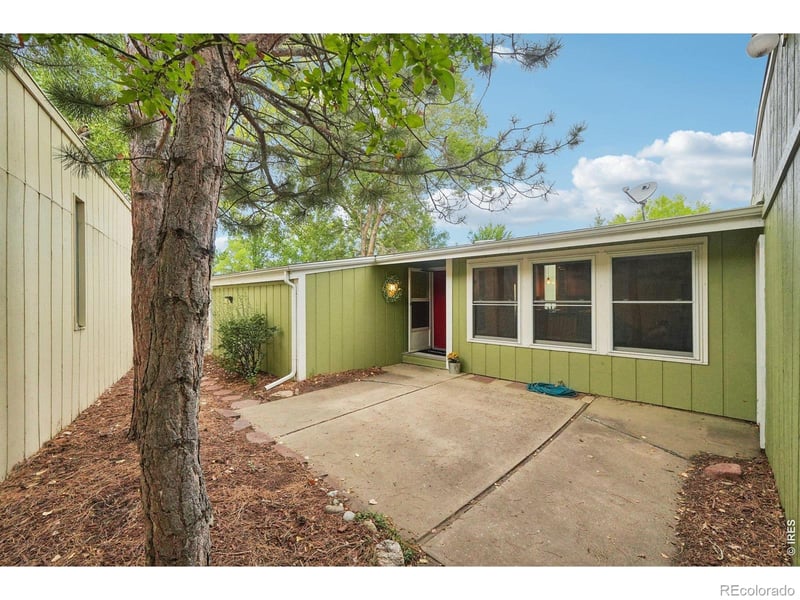 6917 Totara Pl, Niwot, CO 80503