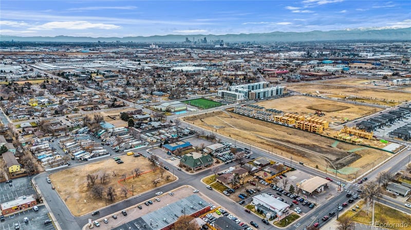 6323 Ivy St, Commerce City, CO 80022