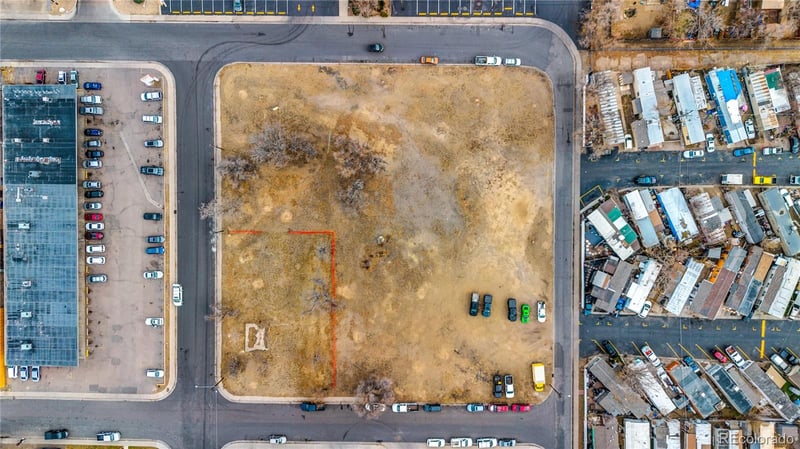 6323 Ivy St, Commerce City, CO 80022