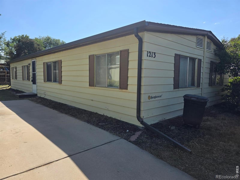 1213 Macintyre Ct, Dacono, CO 80514