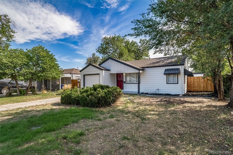 1350 Ironton St, Aurora, CO 80010