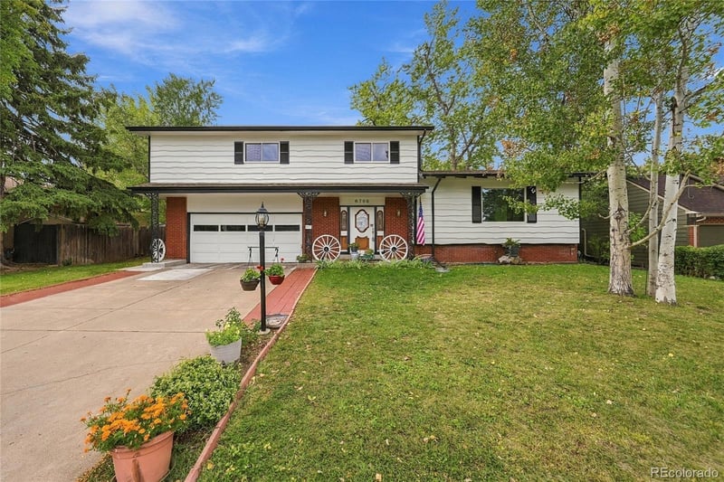 6760 W 4th Pl, Lakewood, CO 80226