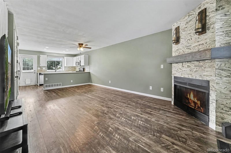 9615 W Chatfield Ave #C, Littleton, CO 80128