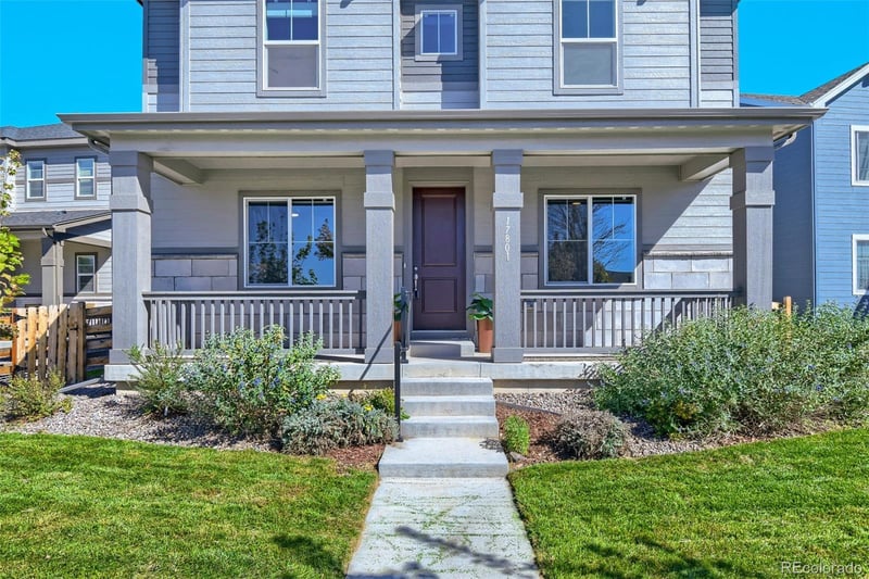 17801 Parkside Dr N, Commerce City, CO 80022