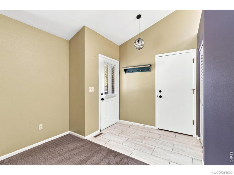 900 Shire Ct, Fort Collins, CO 80526
