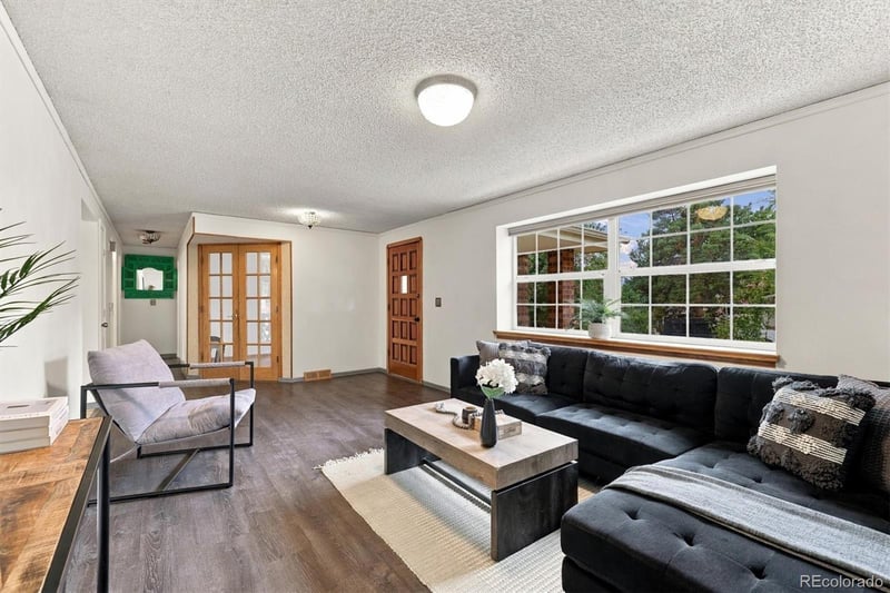 3544 Columbia Dr, Longmont, CO 80503