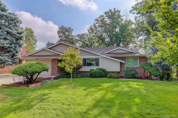 336 Oakland St, Aurora, CO 80010