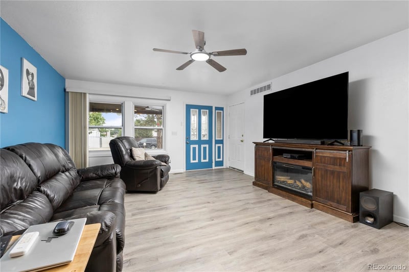 7140 E 69th Ave, Commerce City, CO 80022