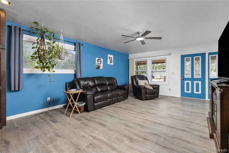 7140 E 69th Ave, Commerce City, CO 80022