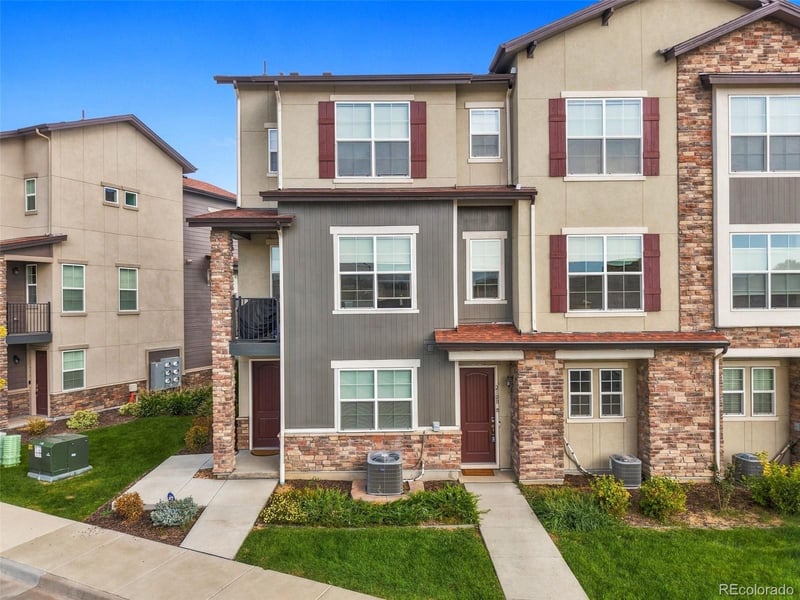 2100 Santini Trl #B, Littleton, CO 80129