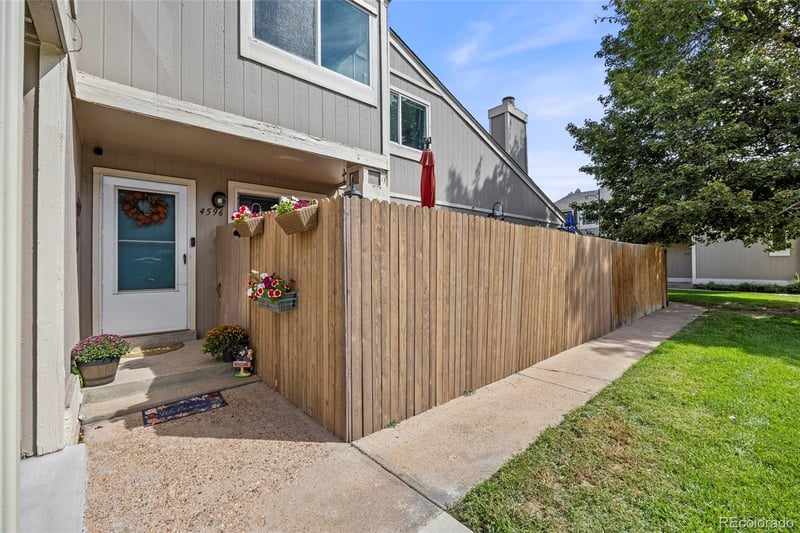 4596 S Hannibal St, Aurora, CO 80015