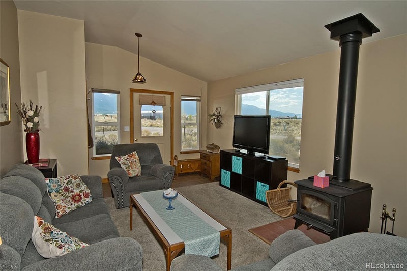 47 Cielo Ct, Moffat, CO 81143