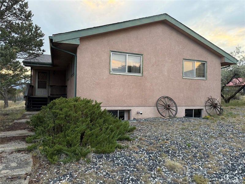 10239 W Cheyenne Cir, Salida, CO 81201